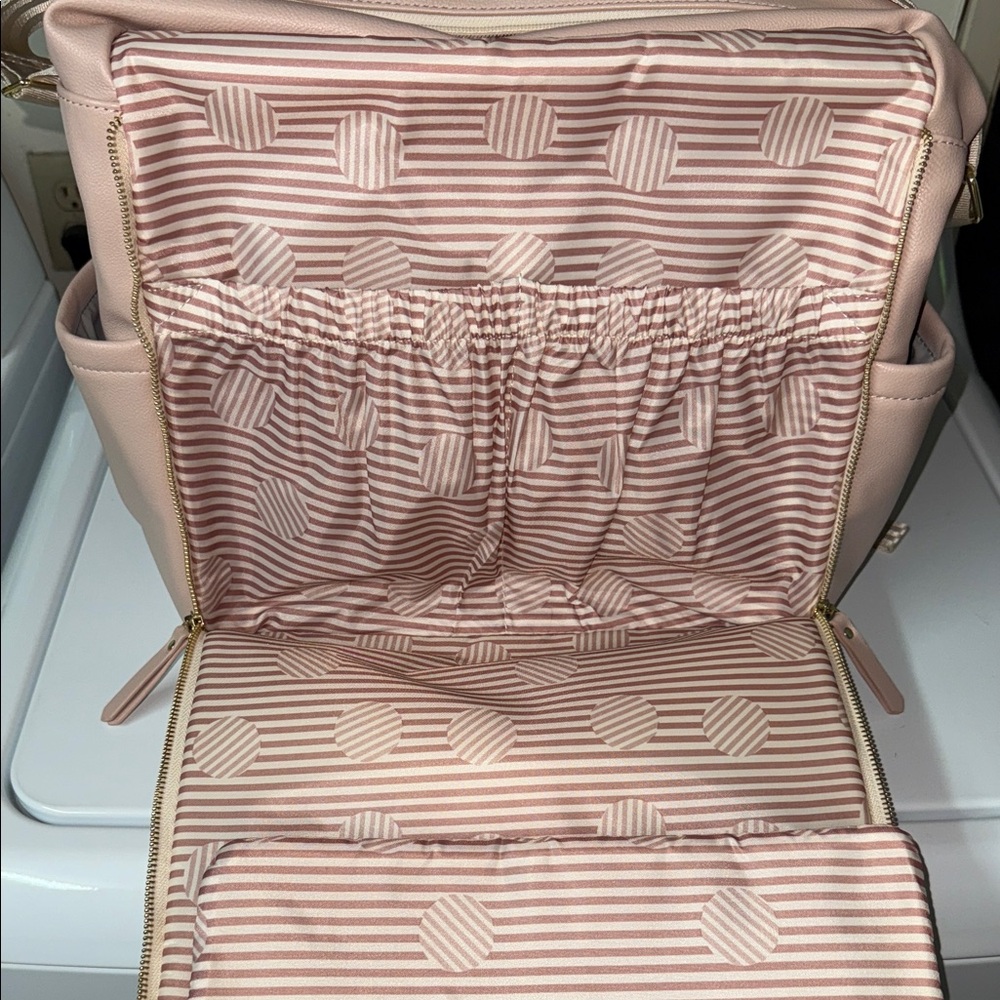 Petunia Pickle Bottom Pink and Gold Box Diaper Bag - Picture 5 of 6